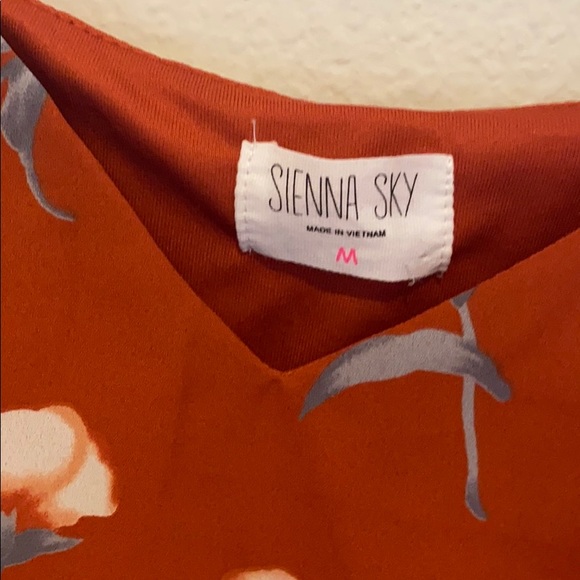 Orange cropped floral shirt - Picture 2 of 4